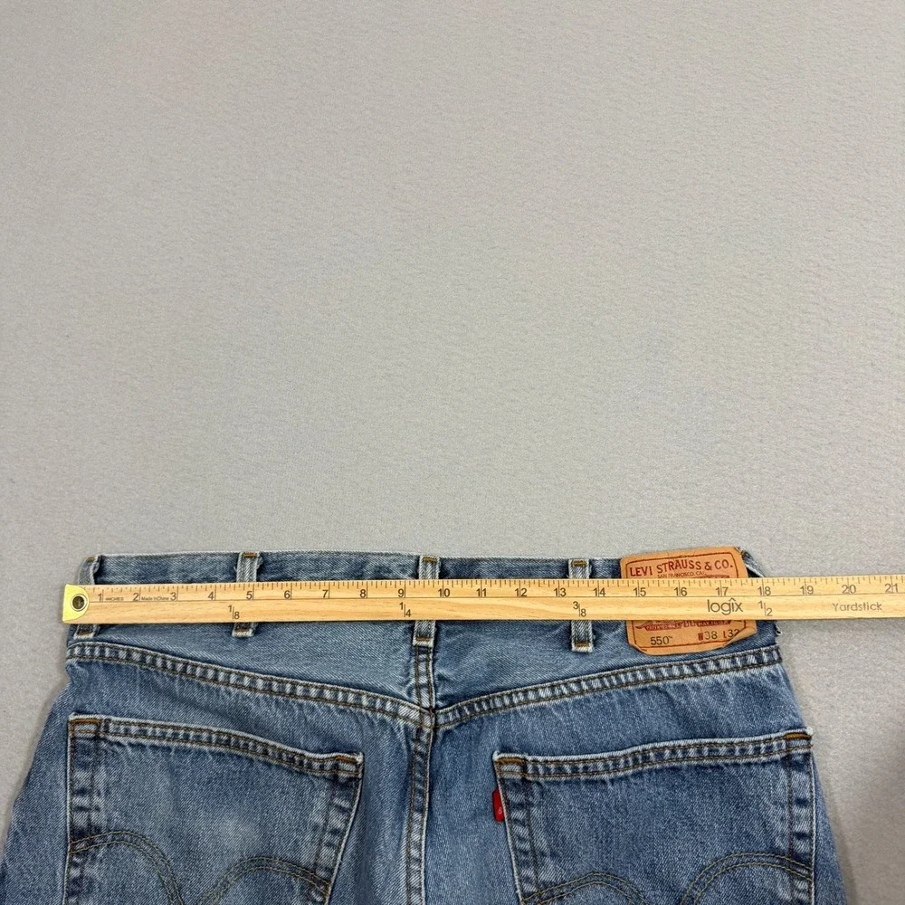 Vintage Levis 550 Jeans Men's 38x32 Blue Relaxed Fit Denim 2008 Western y2k